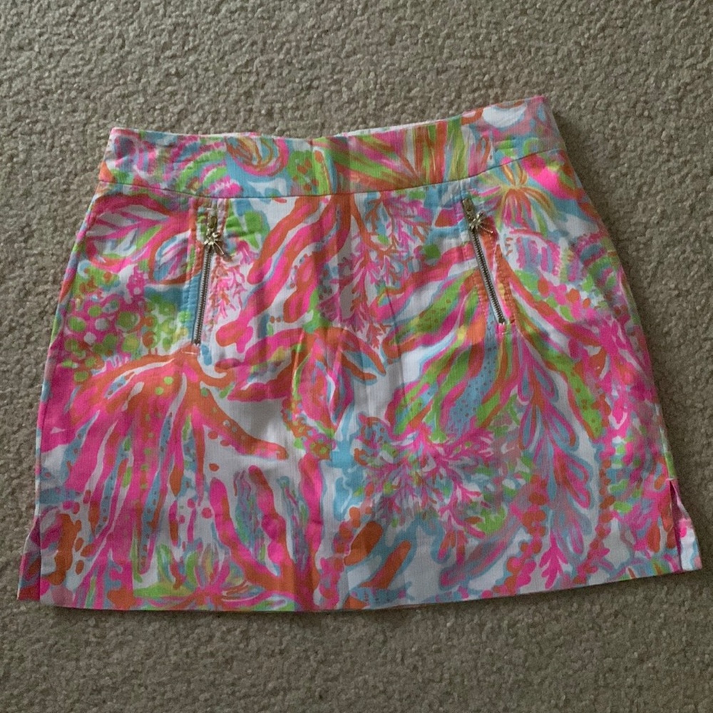 Lilly Pulitzer mini skirt size 4
